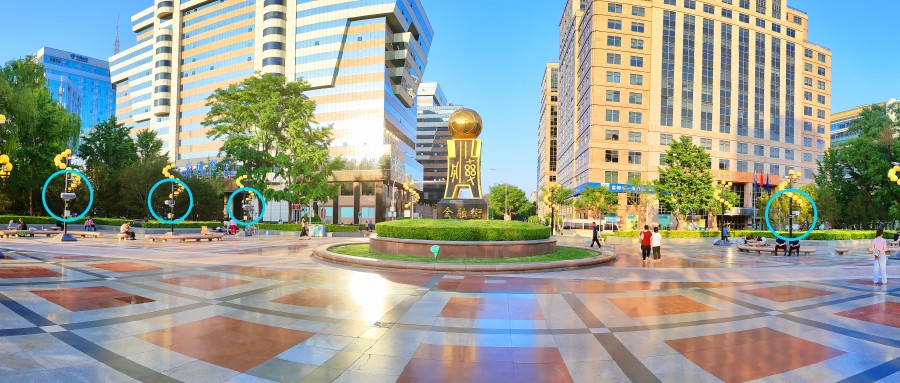 金融街廣場是北京西城區首個安裝使用智慧舞場系統（定向廣場舞音響）的公共廣場