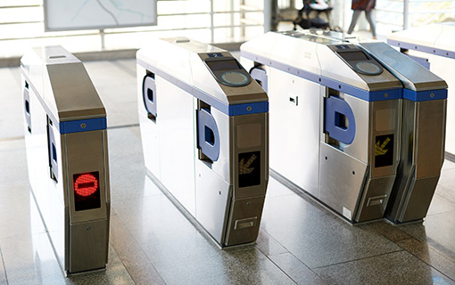 閘機(jī)集成定向聲模組產(chǎn)品,定向發(fā)聲,提升用戶體驗(yàn)